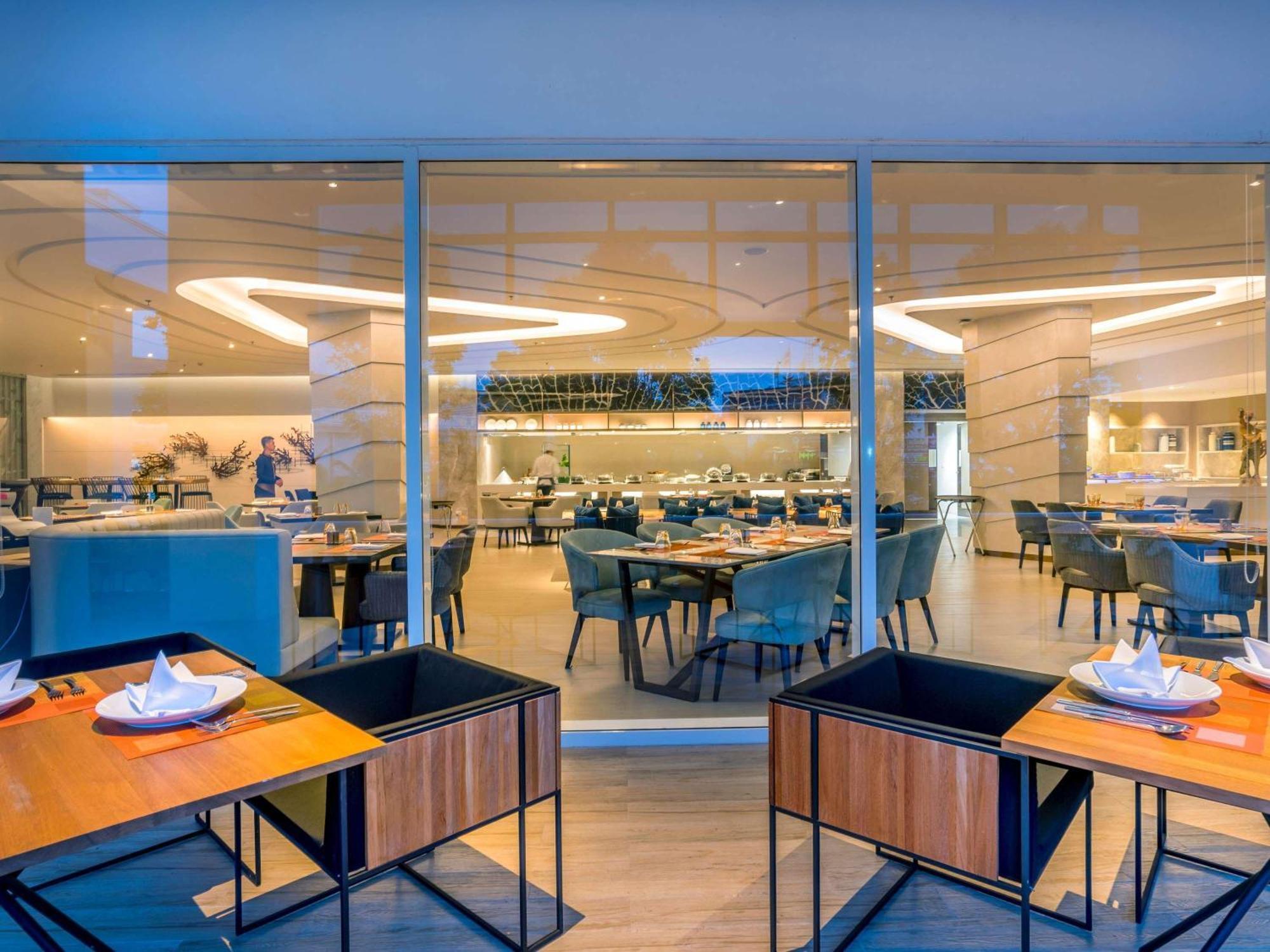 Novotel Phuket City Phokeethra エクステリア 写真